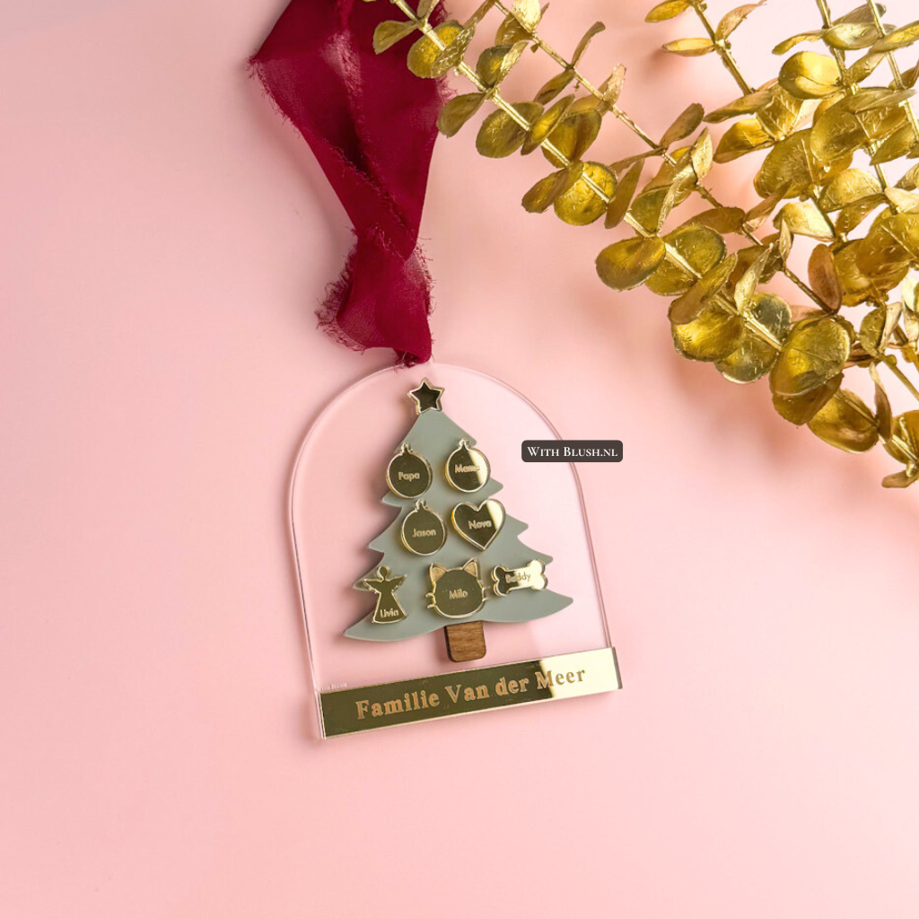 Gepersonaliseerd kerstboom familie ornament van plexiglas met namen en familienaam
