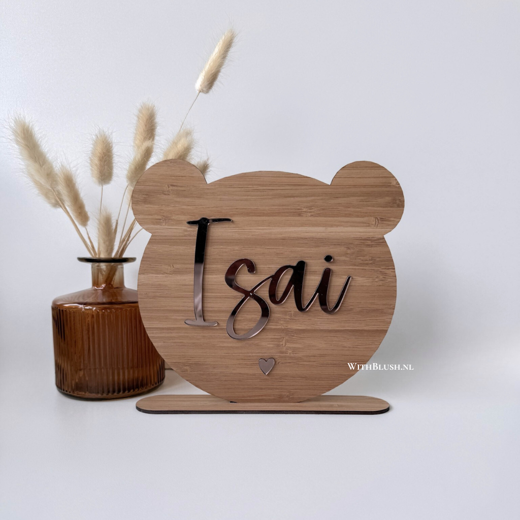 bamboe houten naambord in de vorm van een teddybeer