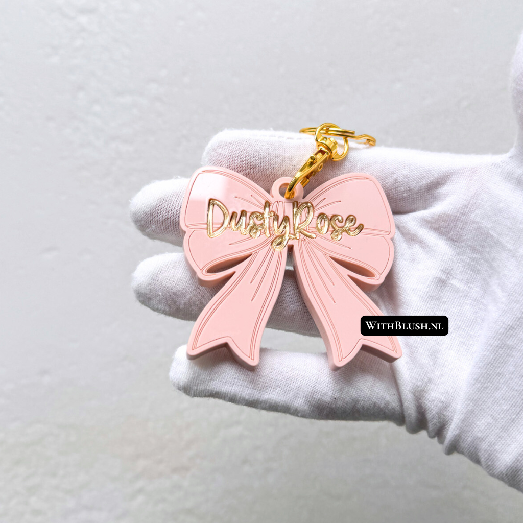 nfc strik sleutelhanger gepersonaliseerd met naam gemaakt van plexiglas