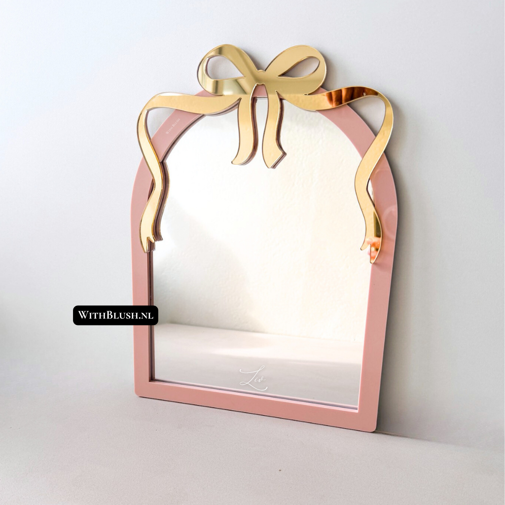 Spiegel met Naam | Grote Strik