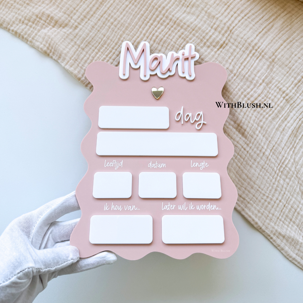 Persoonlijk mijlpaalbord voor kinderen in matte kleur met whiteboardvlakken