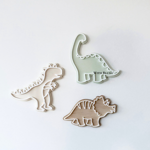 3D dinosaurus muurdecoratie voor kinderkamers met een avontuurlijke uitstraling.