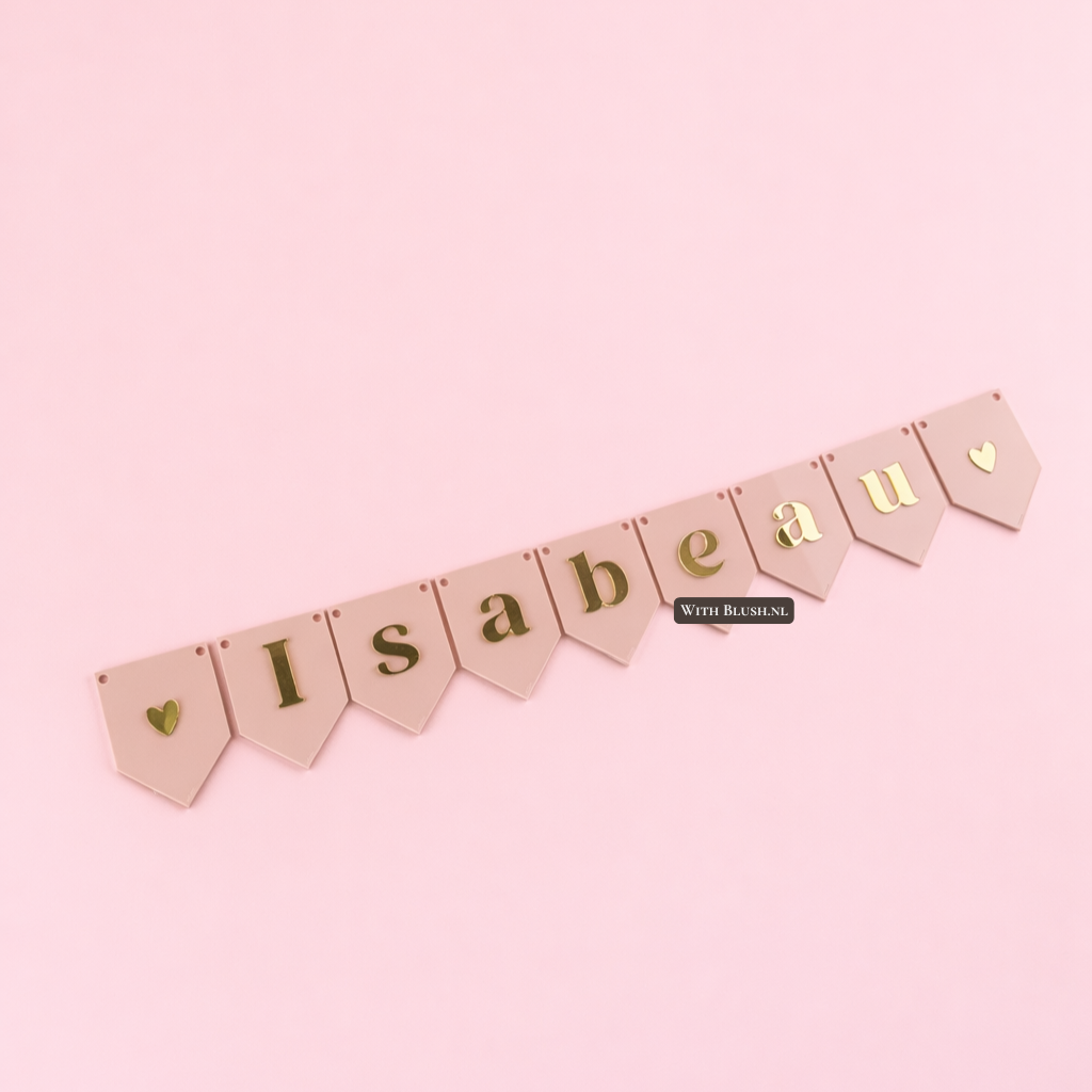 roze plexiglas vlaggen met naam en hartje van spiegelgoud